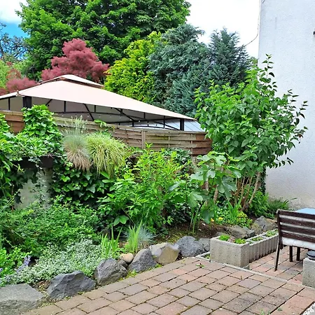Mit Garten, 10 Min Zu Fuß In Koblenzer Altstadt * Koblenz (Rhineland-Palatinate)