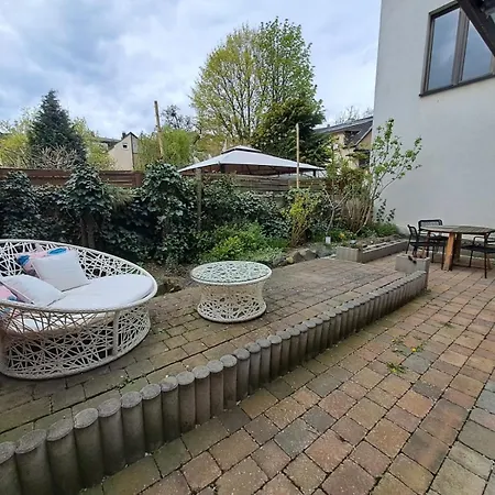 Apartman Gemuetliches Mit Garten I Parkplatz I 10 Min Zur Altstadt Koblenz