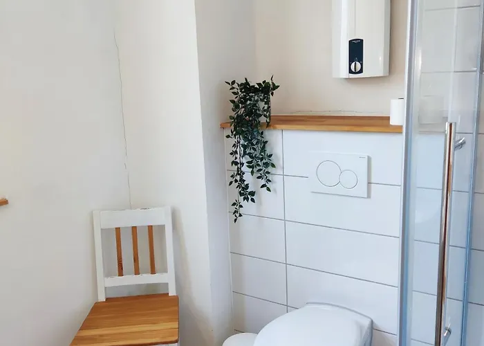 Gemuetliches Mit Garten I Parkplatz I 10 Min Zur Altstadt Apartman Koblenz